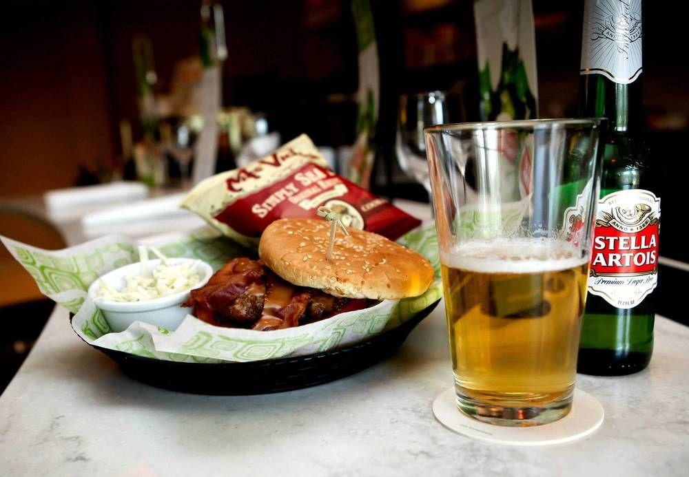 底特律布莱顿万怡酒店 布赖顿 外观 照片